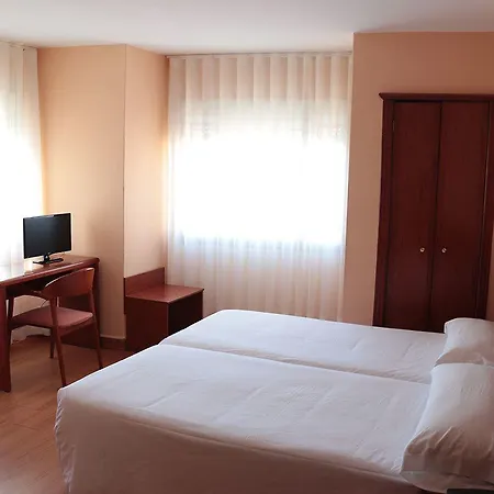 Maycar Ξενοδοχείο 2*