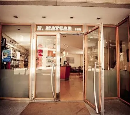 Hotel Maycar 2*